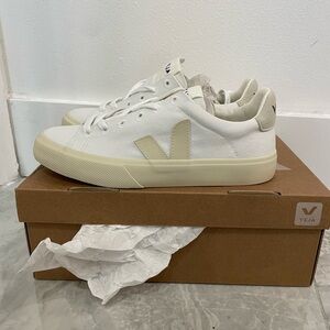 NWT! VEJA neutrals